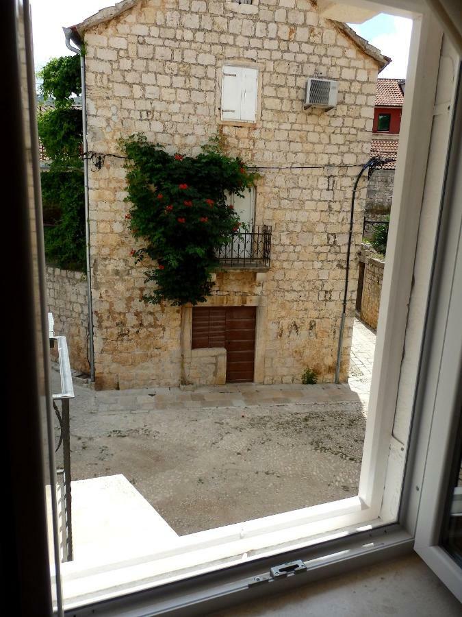 Guesthouse Torga Vis Island Екстер'єр фото
